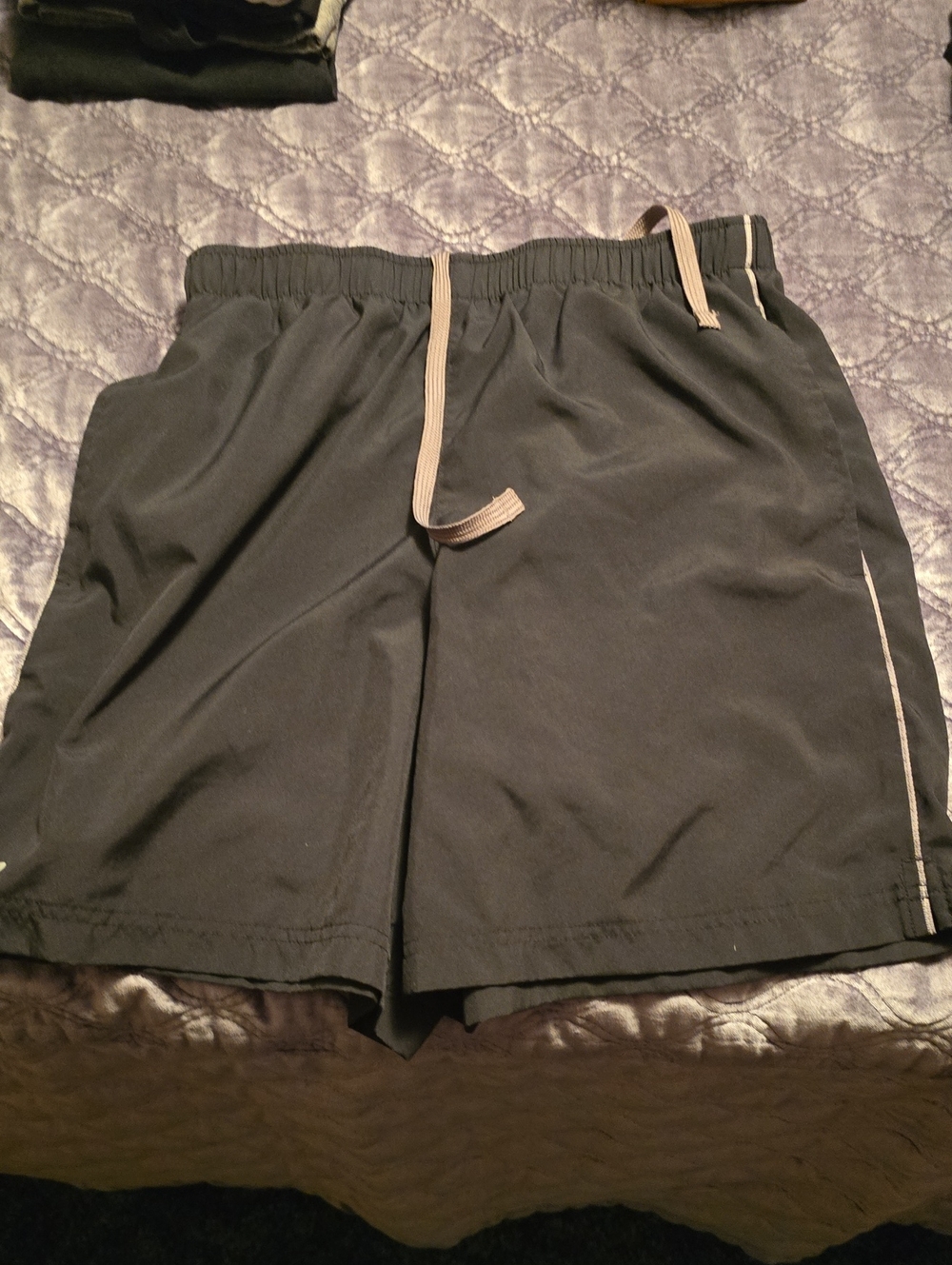 New Balance Black Athletic Shorts with Beige Drawstring Size M
